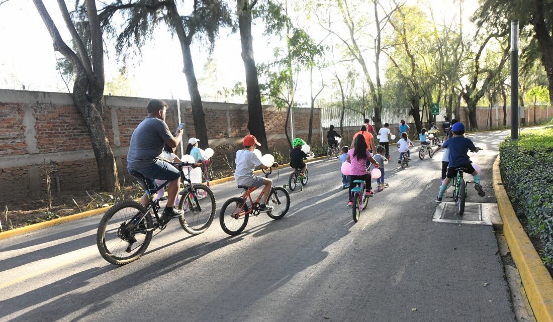 Realizan rodada ciclista en Parque Irekua