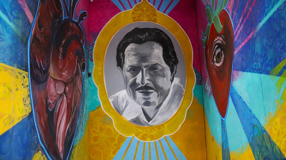Develan mural en honor a Salvador Almaraz