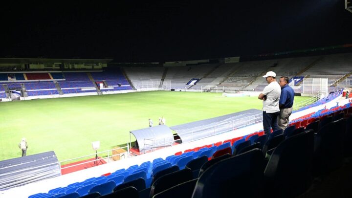 Iluminación del estadio «Sergio León Chávez» ya está al 100 %