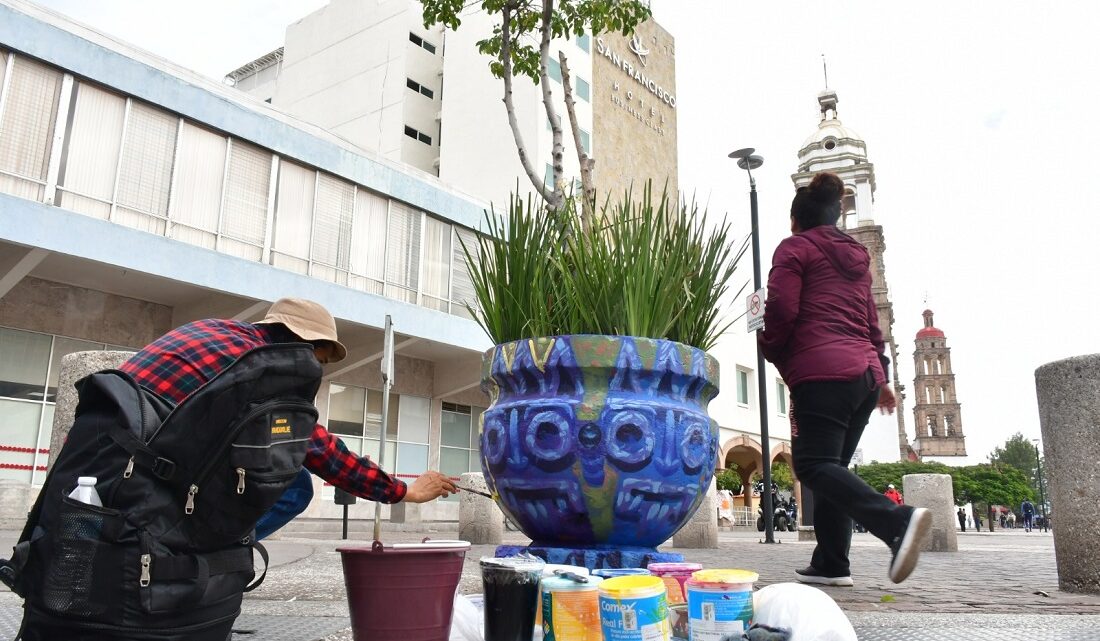 Artistas Urbanos embellecen infraestructura en Centro Histórico