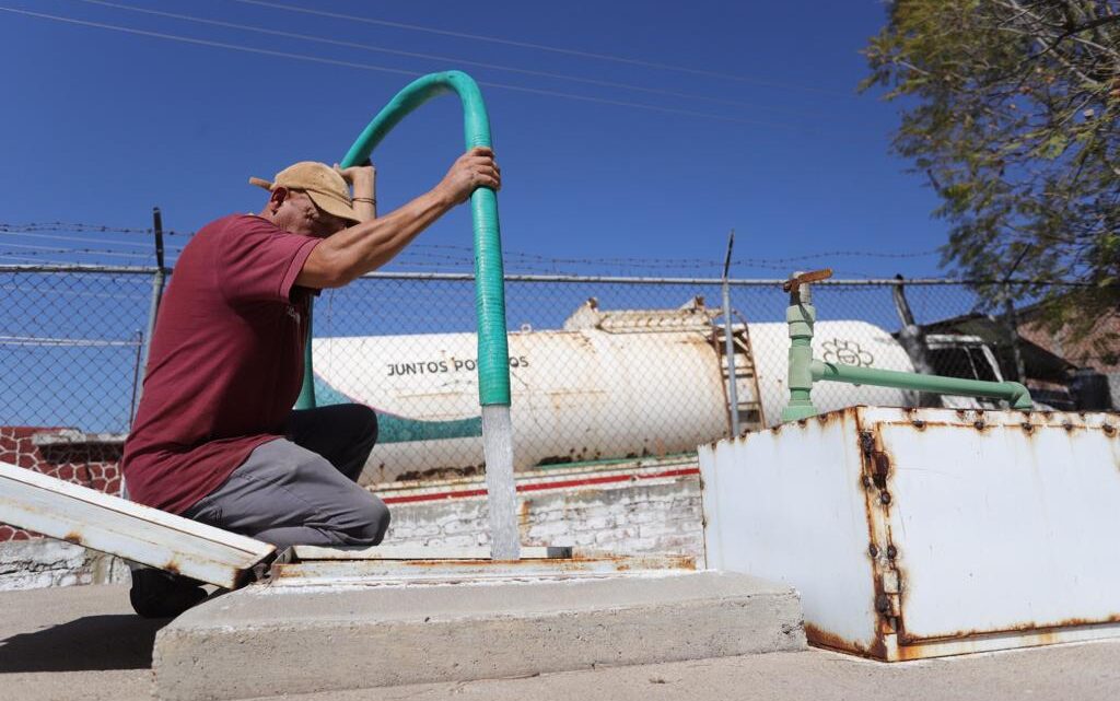 Gobierno de Salamanca abastece con agua potable a comunidades de zona norte